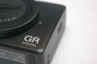 傳聞 Ricoh GRD V 感光元件將直上 APS-C 片幅！