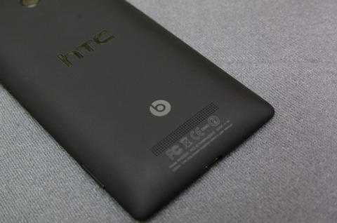 HTC WP 8 先鋒軍， Microsoft Windows Phone 8X by HTC 動手玩