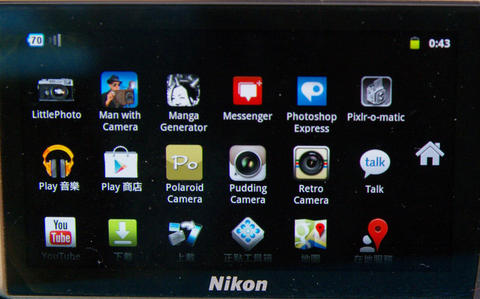 結合 Android 的可能性之獸， Nikon S800c 動手玩