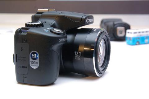 Canon 在台發表含 G15 、 S110 、 SX50 、 SX500 四款類單眼機種