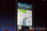 同樣有 iOS 6 的全新 Maps ，但是 3GS 與 iPhone 4 只有半套...