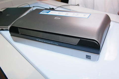 列印、掃描帶著走， HP 全球首發行動 AIO 印表機 Office Jet 150