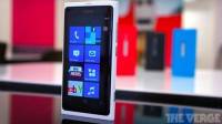 再一款新色版手機，白色 Nokia Lumia800 圖集