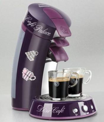 雖然我是不可能會送，不過這鑲施華鑽的咖啡機，適合當母親節禮物嗎？