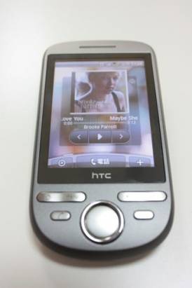 平價Android手機第一發：HTC Tattoo