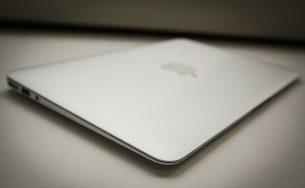 有了這個新處理器, MacBook 就可以像 iPad 那麼薄