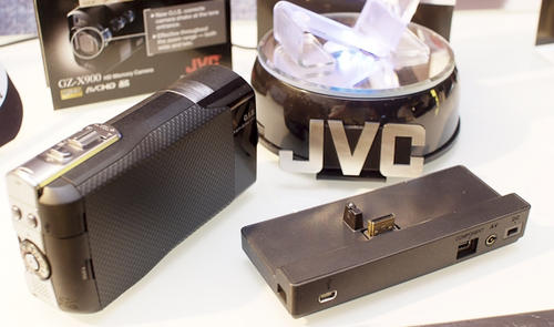 JVC在台灣發表Everio X DV與XIVIEW LCD TV