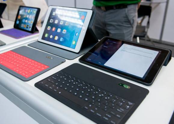 Computex 2014：不用羨慕微軟平板 Surface 的神奇鍵盤，現在 iPad 也能擁有！