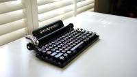 復古打字機外觀的機械式鍵盤