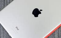 「iPad 泡沫」已爆破 Apple 發佈 iPhone iPad 最新銷量 iPad 面臨真正危機
