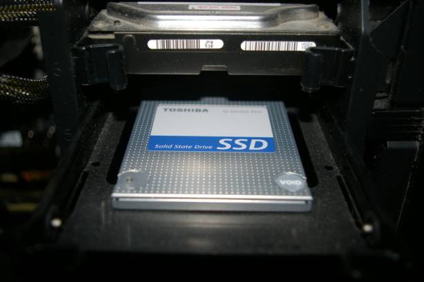 TOSHIBA SSD 128GB 提升速度感~