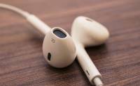 Apple + Beats 的結晶 新專利展示「智能 EarPods 耳機」