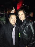 CES 2014 番外篇之二：保安！把那個 T-Mobile CEO 抬出去...