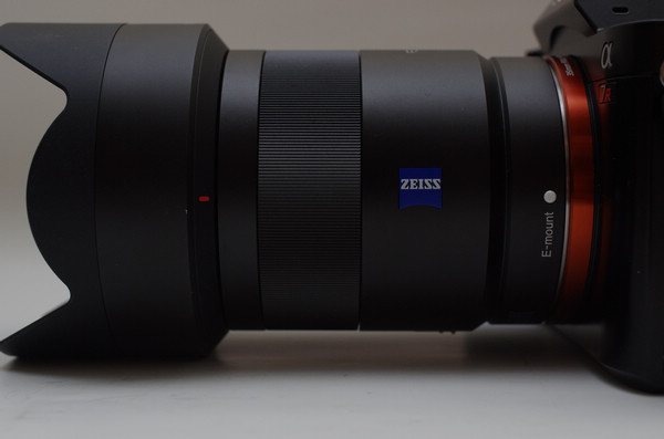 追求高畫質的最小巧全片幅可換鏡頭機身， Sony A7R 動手玩