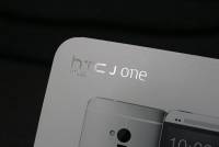 日本限定 HTC J One 紅 客製機開箱