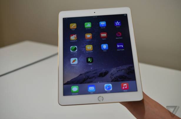 iPad Air 2 實機初試: 薄得只剩下螢幕了 [圖庫+影片集]