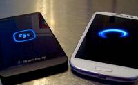 Samsung BlackBerry 聯合: 公開對付 Apple 新計劃