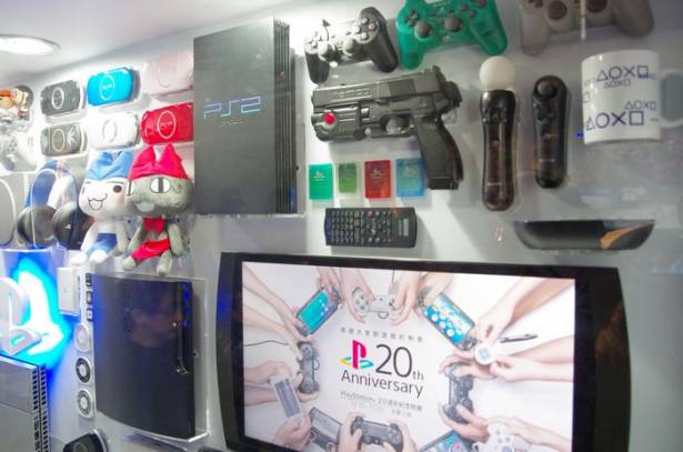 快來與 PlayStation 一起過 20 歲生日， PlayStation 20 周年紀念特展明日開跑