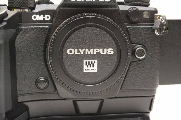 Premium Evolution ， Olympus OM-D E-M5 II 動手玩