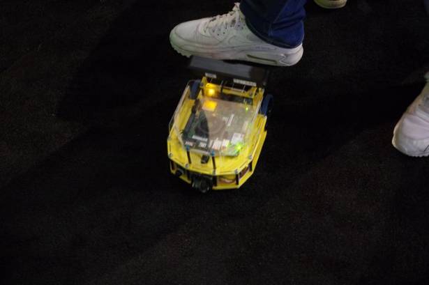 GTC 2015 ：基於 Jetson TK1 嵌入式開發板的自動行進玩具車