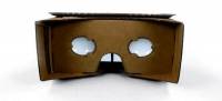 一對男女朋友由於 Google Cardboard 的關係，促成一段美好的姻緣