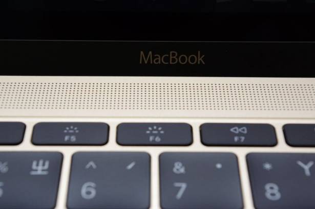 呈現極致機構設計的重生，蘋果 MacBook (2015)動手玩