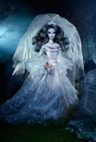 芭比娃娃公司應景萬聖節，推出超美的 “殭屍新娘” 娃娃