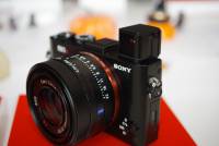 高階定焦隨身機 Sony RX1R II 將於 11 月底正式開賣