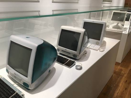 全球最大蘋果博物館開張，果粉表示：我家就是博物館了 XD