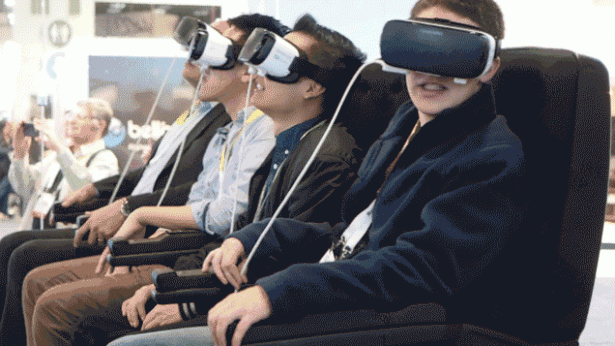 CES 2016：虛擬實境裝置帶來今年展場最詭異的現象
