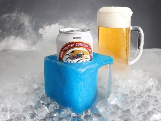 究極的啤酒專用保冷杯