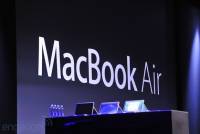 Apple 發表全新的 MacBook Air 系列，宣稱電力足以支撐一天