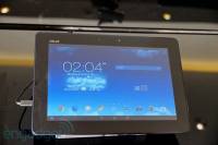 ASUS 發表 Memo Pad FHD 10，搭載 Intel 雙核心處理器與 1 920 x 1 200 解析度螢幕（中文動手玩）